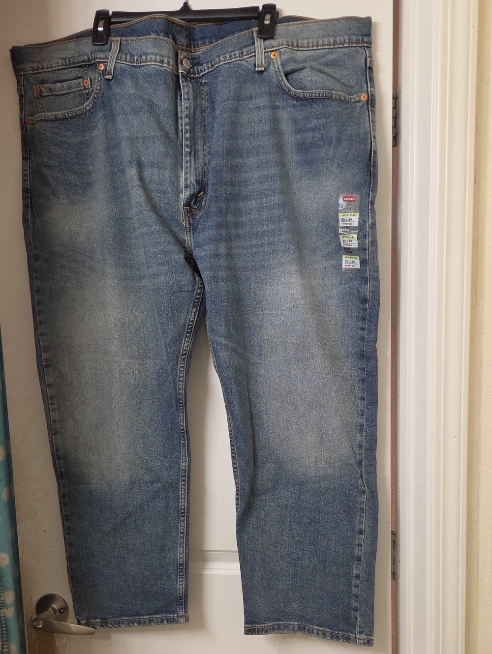 Levi's Men's Light Blue Straight Jeans
